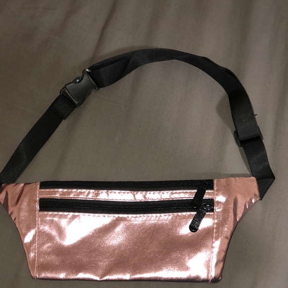 Fanny Pack - Picture 2 of 4